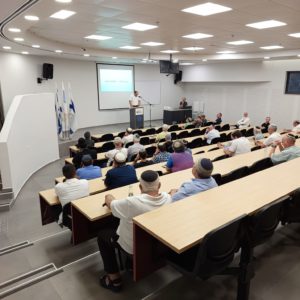 לימוד במסגרת מניין קהילתי