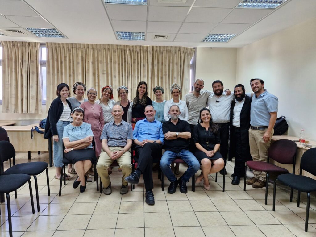סיום קורס מנהלים תמונה קבוצתית תשפד